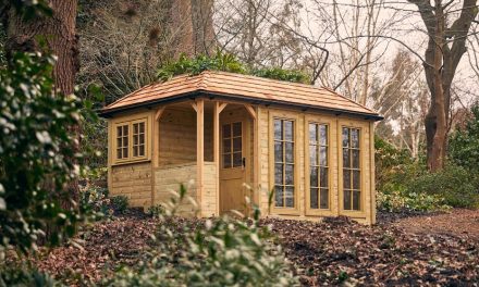 The RHS and The Posh Shed Company partner for The RHS Garden Retreat
