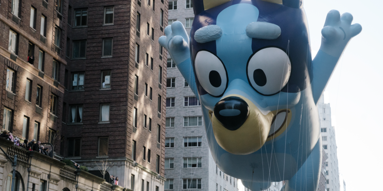 BLUEY MAKES THANKSGIVING PARADE DEBUT