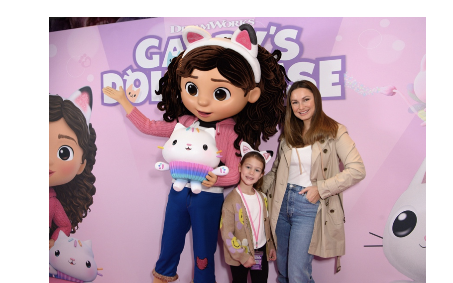 Celebs attend DreamWorks’ VIP screening new Gabby’s Dollhouse 