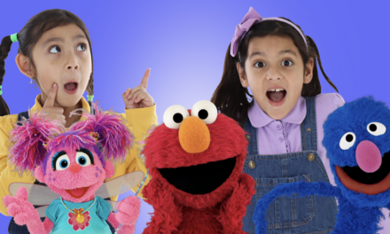 The Muppets of Sesame Street Team Up with and Toys and Colors