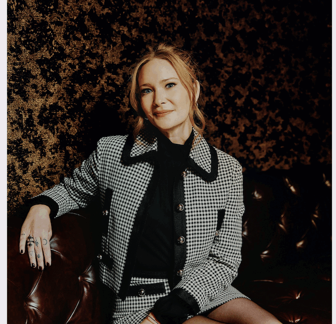 IMG Signs with Sarah J. Maas